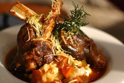 Brannigans Tavern - Surfers Paradise Gold Coast 3