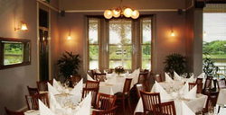 Joseph Alexanders Restaurant & Piano Bar - Surfers Paradise Gold Coast 2