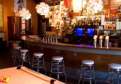 Crown And Sceptre Hotel - Surfers Paradise Gold Coast 3