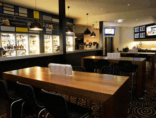The Boardwalk Tavern - Surfers Paradise Gold Coast 4