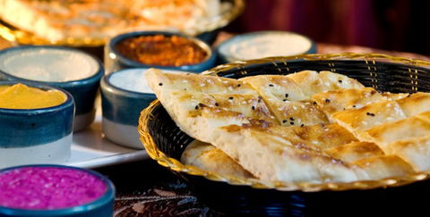 Ahmet's On Oxford Licensed Turkish Restaurant - Surfers Paradise Gold Coast 2