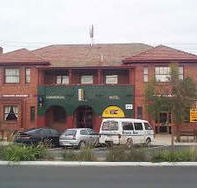Commercial Hotel Hayfield - Surfers Paradise Gold Coast