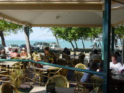 Apres Beach Bar & Grill - Palm Cove - Surfers Paradise Gold Coast 2
