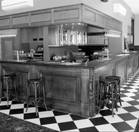 Clyde Hotel - Surfers Paradise Gold Coast