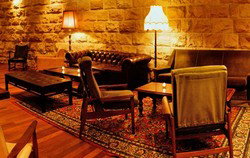 Bedlam Bar And Food - Surfers Paradise Gold Coast 3