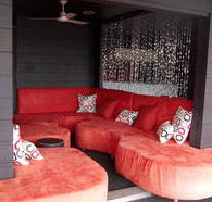 Red on Thomas - Surfers Paradise Gold Coast