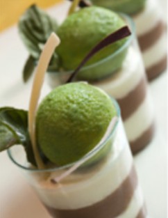 King 143 - Surfers Paradise Gold Coast 2