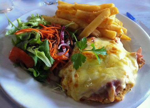 Commercial Hotel Motel - Surfers Paradise Gold Coast 2
