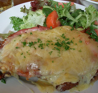 Raglan Tavern - Surfers Paradise Gold Coast