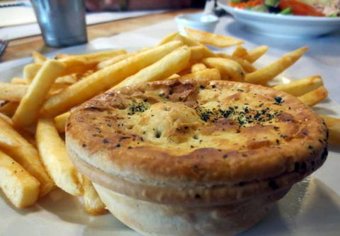 Elly’s Coffee Lounge - Surfers Paradise Gold Coast 1