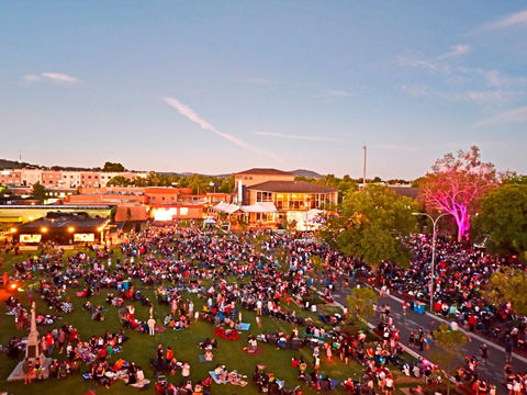 Albury Carols By Candlelight - Surfers Paradise Gold Coast 1