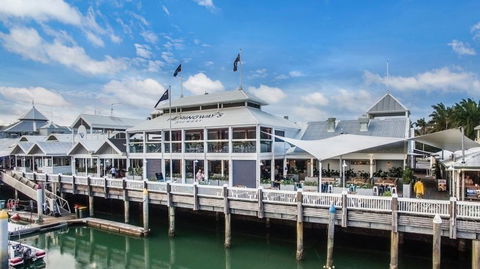 Hemingway's Brewery Port Douglas - Surfers Paradise Gold Coast 1