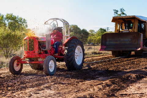 Miles Back To The Bush Festival - Surfers Paradise Gold Coast 1