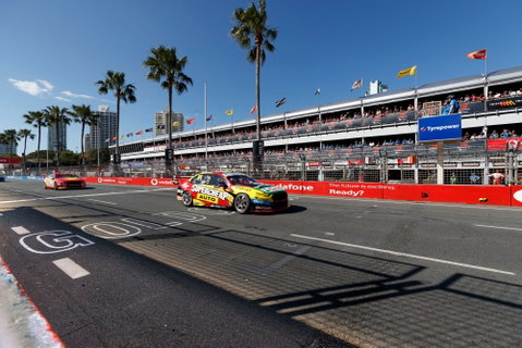 Supercars Vodafone Gold Coast 600 - Surfers Paradise Gold Coast 1