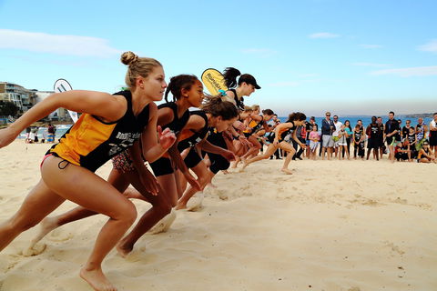 Henry Blooms Bondi Barefoot - Surfers Paradise Gold Coast 0