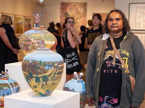 Desert Mob - Surfers Paradise Gold Coast 1