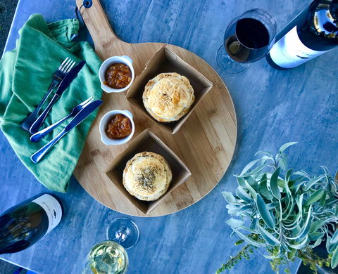 Aged Wine And Vintage Pies - Surfers Paradise Gold Coast 1