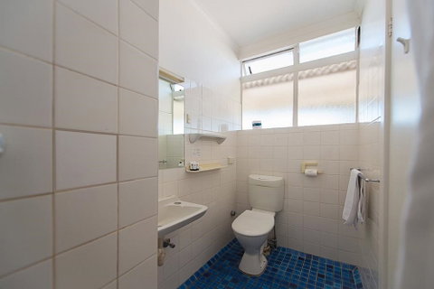 Blue Hills Motel - Surfers Paradise Gold Coast 5