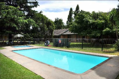 High Country Motor Inn - Surfers Paradise Gold Coast 0