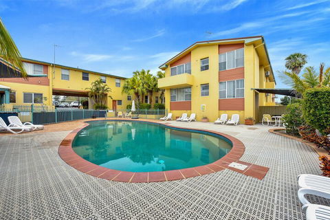Oxley Cove Apartments - Surfers Paradise Gold Coast 3