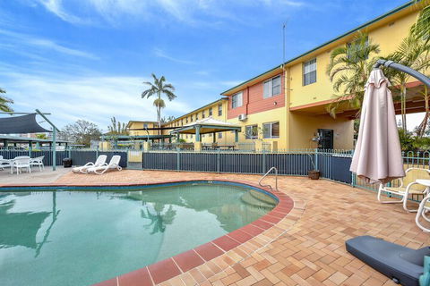 Oxley Cove Apartments - Surfers Paradise Gold Coast 2
