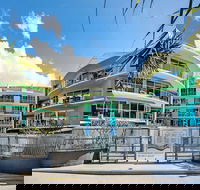 Rolling Surf Resort - Surfers Paradise Gold Coast
