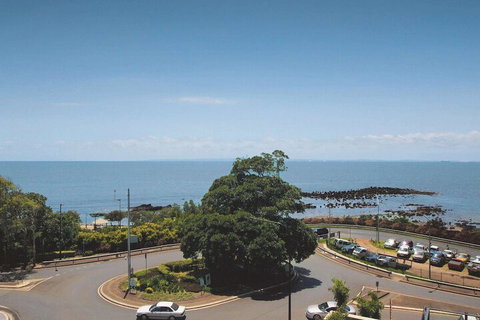 Oaks Redcliffe Mon Komo Suites - Surfers Paradise Gold Coast 5