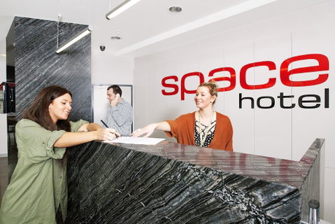Space Hotel - Hostel - Surfers Paradise Gold Coast 2