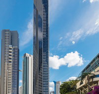 Meriton Suites Adelaide Street Brisbane - Surfers Paradise Gold Coast
