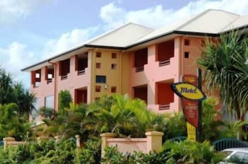 Kacys Bargara Beach Motel - Surfers Paradise Gold Coast 0