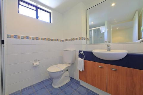 Kacys Bargara Beach Motel - Surfers Paradise Gold Coast 4
