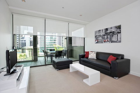 Quattro On Astor Apartments Brisbane By Restt - Surfers Paradise Gold Coast 5