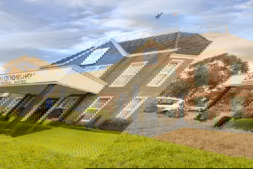  Surfers Paradise Gold Coast