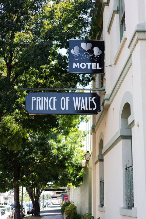 Prince Of Wales Motor Inn - Surfers Paradise Gold Coast 0