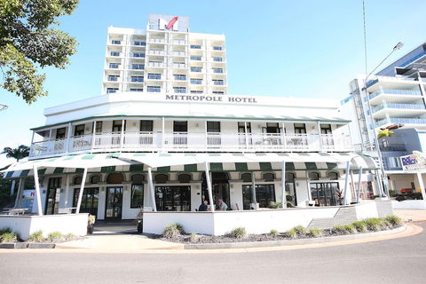 Oaks Townsville Metropole Hotel - Surfers Paradise Gold Coast 1