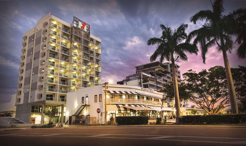 Oaks Townsville Metropole Hotel - Surfers Paradise Gold Coast 4