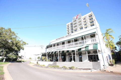 Oaks Townsville Metropole Hotel - Surfers Paradise Gold Coast 2