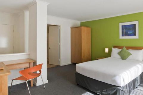 Ibis Styles Alice Springs Oasis - Surfers Paradise Gold Coast 5