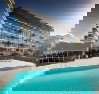 Honeysuckle Executive Apartments - Surfers Paradise Gold Coast