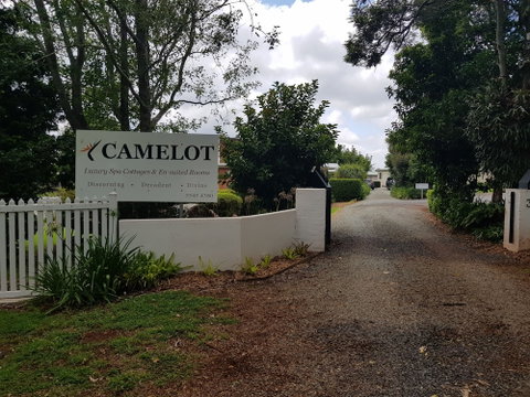 Camelot Boutique Accommodations - Surfers Paradise Gold Coast 2