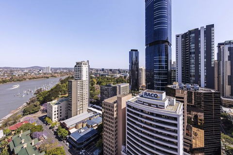 Oaks Brisbane On Felix Suites - Surfers Paradise Gold Coast 2