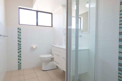 Vacation Village - Surfers Paradise Gold Coast 6