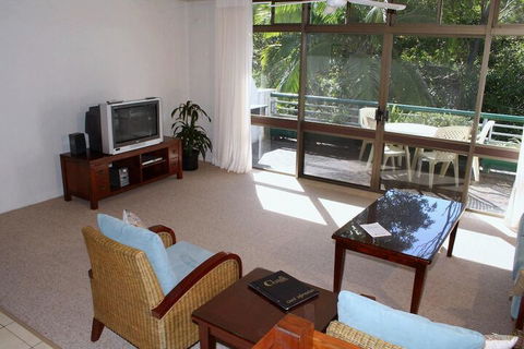 Palm Court Noosa - Surfers Paradise Gold Coast 5