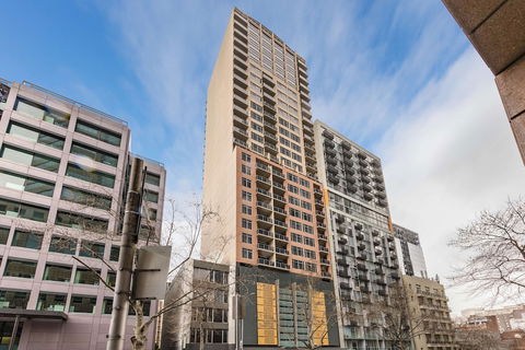 Oaks Melbourne On Lonsdale Suites - Surfers Paradise Gold Coast 5