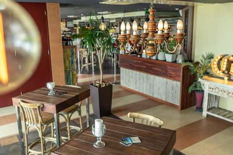 Mullaloo Beach Hotel & Apartments - Surfers Paradise Gold Coast 1