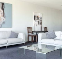 Mullaloo Beach Hotel  Apartments - Surfers Paradise Gold Coast