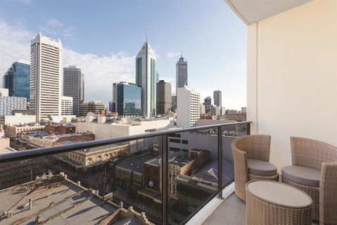 Adina Apartment Hotel Perth - Barrack Plaza - Surfers Paradise Gold Coast 1