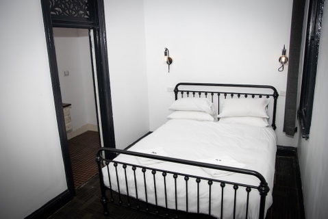 Nomads Brisbane Hostel - Surfers Paradise Gold Coast 3