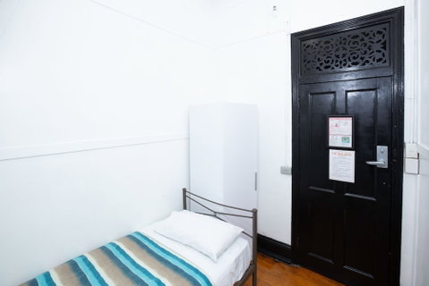 Nomads Brisbane Hostel - Surfers Paradise Gold Coast 5