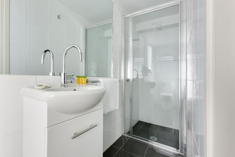 Ibis Styles Canberra Tall Trees - Surfers Paradise Gold Coast 5